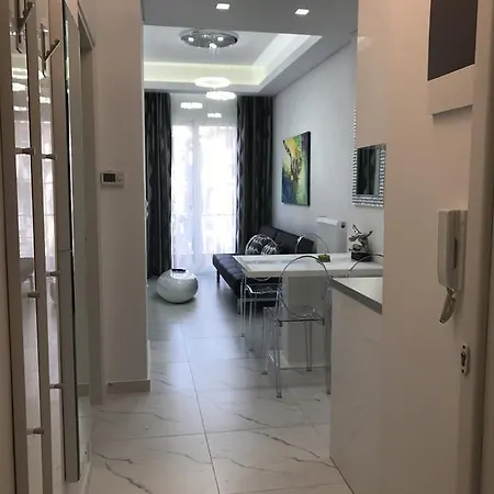 Laura Egnatia Appartement